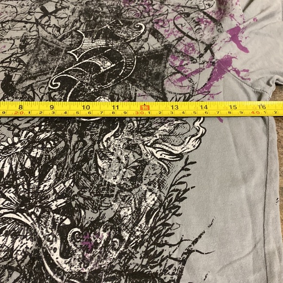 Sinful Tee - Picture 4 of 5